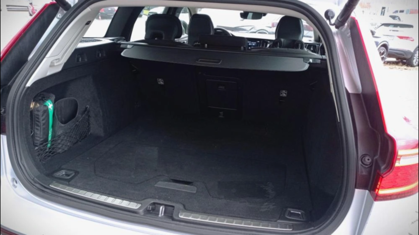 VOLVO V60 V60 CC B4 D AWD aut