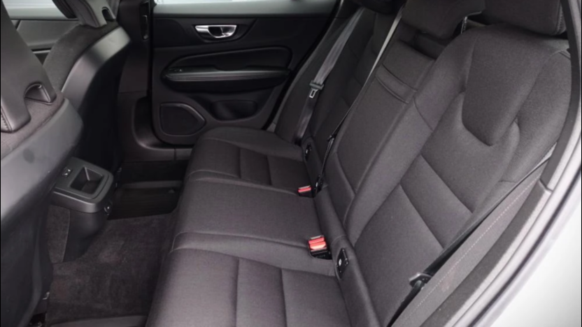 VOLVO V60 V60 CC B4 D AWD aut