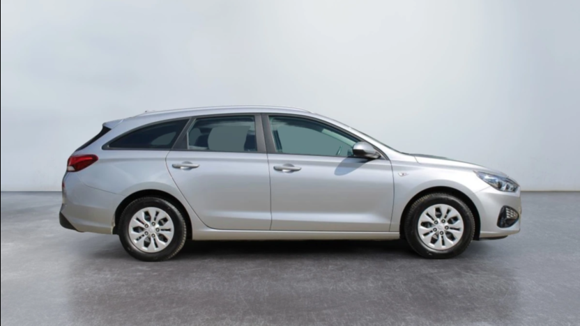 HYUNDAI i30 i30 1.5 DPI Classic +