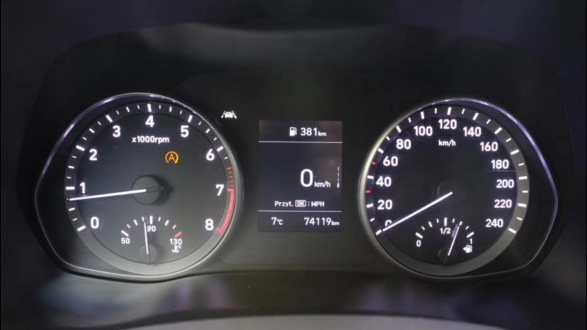 HYUNDAI i30 i30 1.5 DPI Classic +