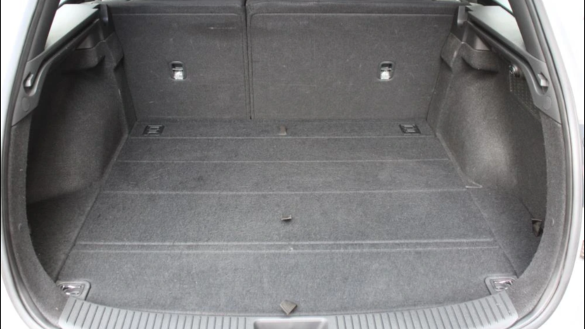 HYUNDAI i30 i30 1.5 DPI Classic +