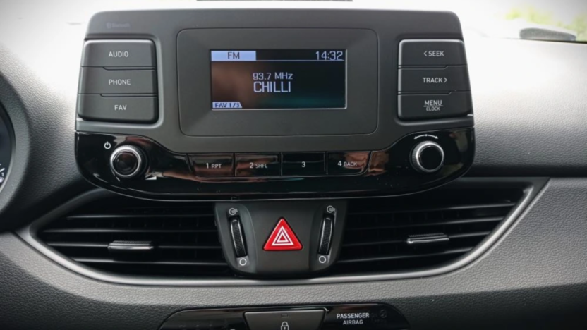 HYUNDAI i30 i30 1.5 DPI Classic +
