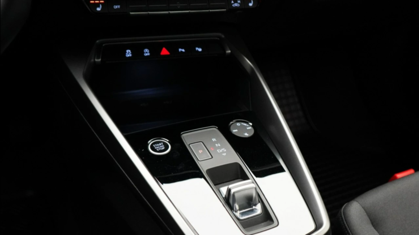 AUDI A3 A3 35 TDI Advanced S tronic