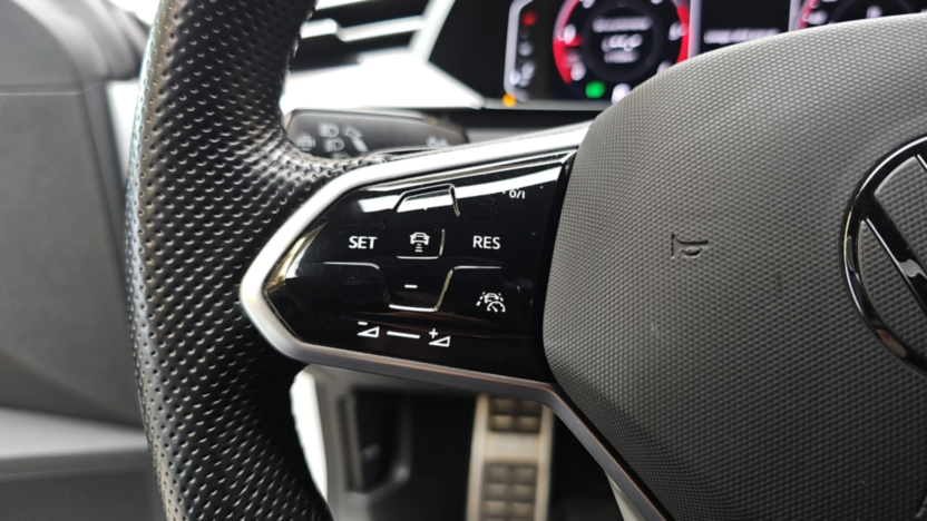 VOLKSWAGEN Arteon Arteon 2.0 TDI R-Line DSG