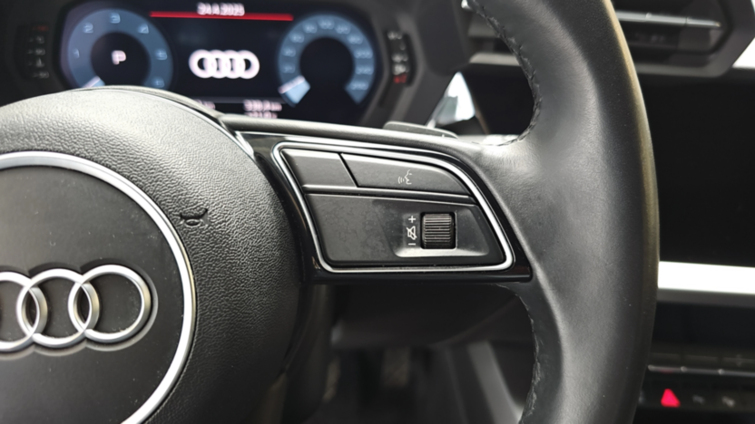 AUDI A3 A3 30 TDI S tronic
