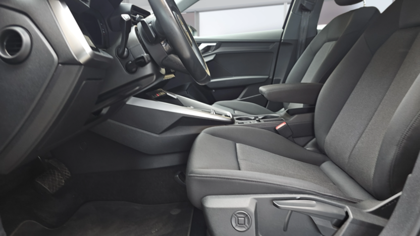 AUDI A3 A3 30 TDI S tronic