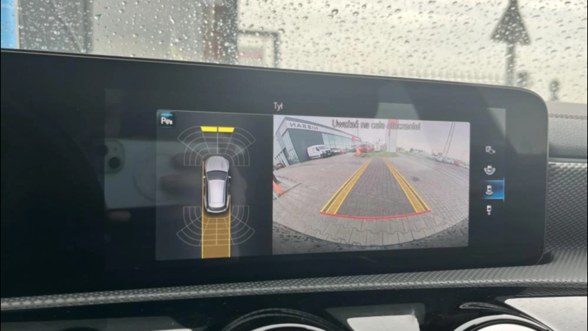 MERCEDES-BENZ CLA CLA 200 d Edition 1 8G-DCT