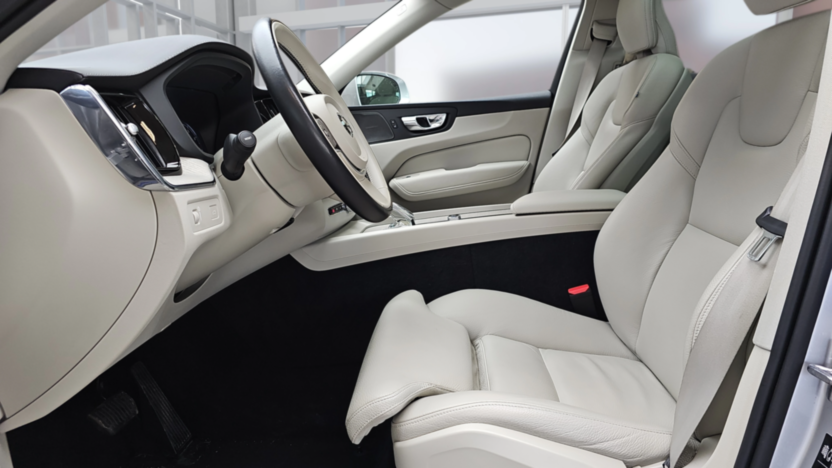 VOLVO XC60 XC60 B6 B AWD Inscription aut
