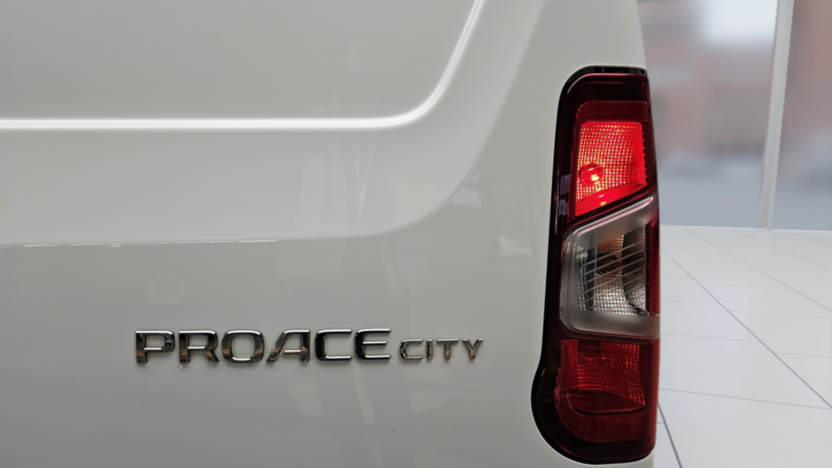 TOYOTA Proace City Proace City 1.5 D-4D Standard 2,3t Active