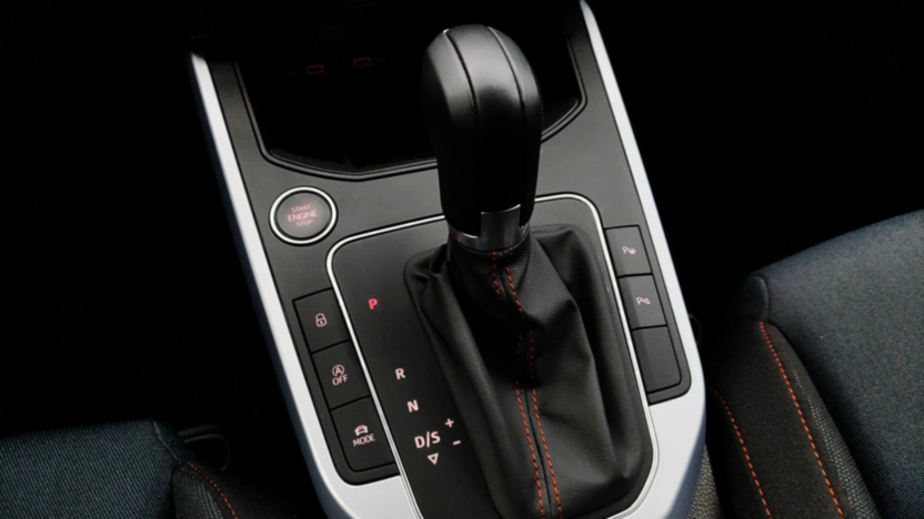 SEAT Arona Arona 1.5 TSI GPF FR S&S DSG