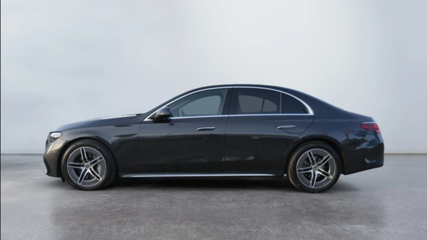 MERCEDES-BENZ E Klasa E 220 d mHEV 4-Matic AMG 9G-Tronic