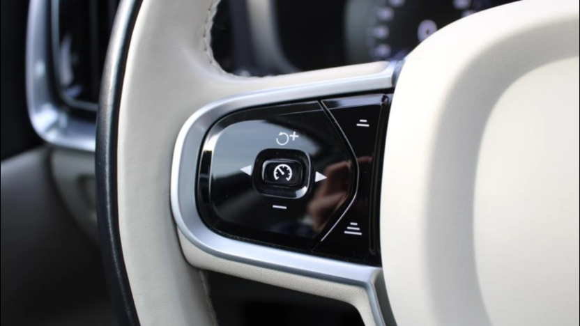 VOLVO V60 V60 D3 Momentum Pro aut