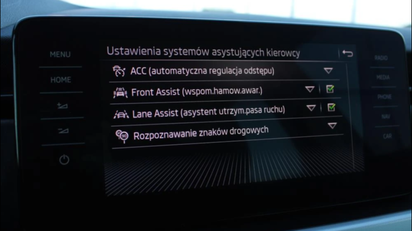 SKODA Kamiq Kamiq 1.0 TSI Active
