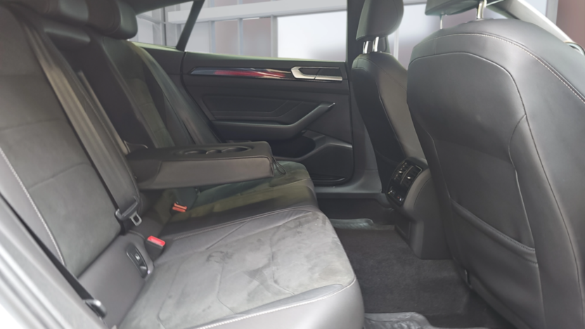 VOLKSWAGEN Arteon Arteon 2.0 TDI R-Line DSG