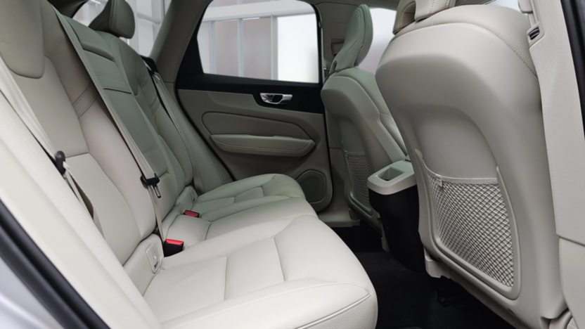 VOLVO XC60 XC60 B6 B AWD Inscription aut