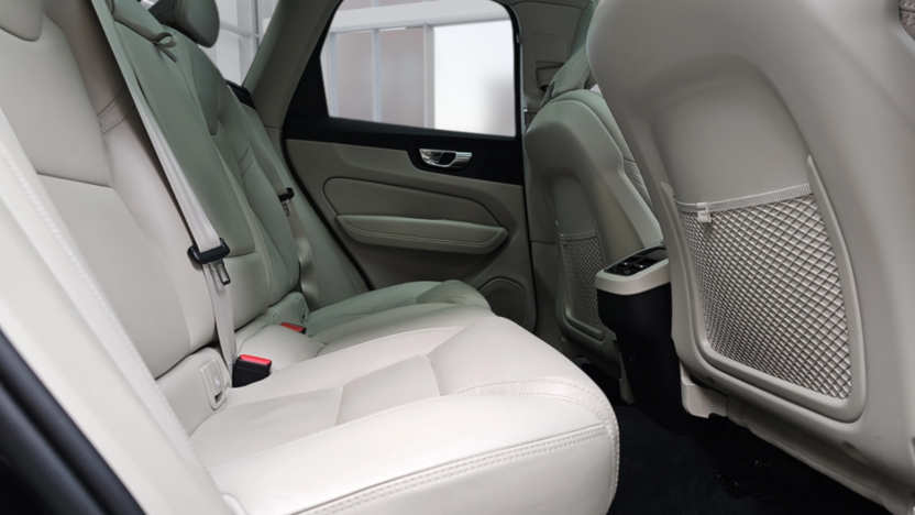 VOLVO XC60 XC60 B5 B AWD Inscription aut