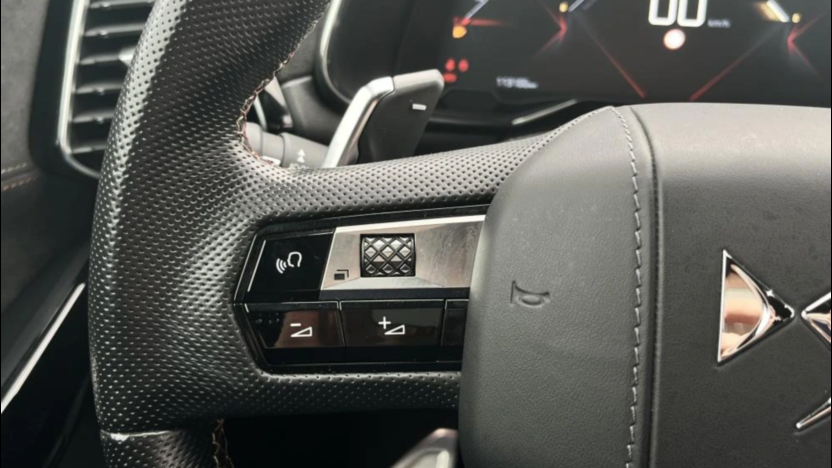 DS DS7 DS 7 2.0 BlueHDi Performance Line + aut