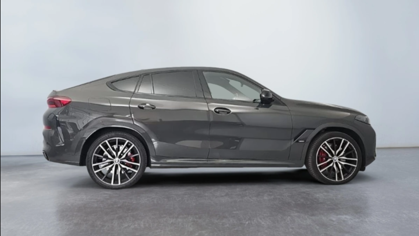 BMW X6 X6 M60i mHEV sport-aut