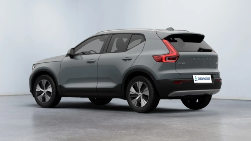 VOLVO XC40 XC40 B3 Core aut Nowy