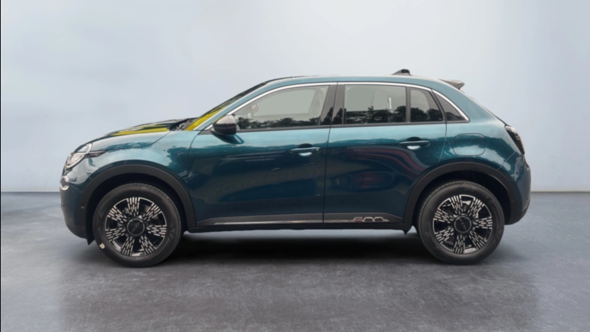FIAT 600 600 1.2 Turbo Hybrid eDCT Nowy