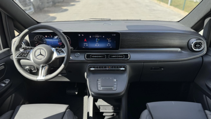 MERCEDES-BENZ V Klasa V 300 mHEV 9G-Tronic Avantgarde (ekstra dł) Nowy