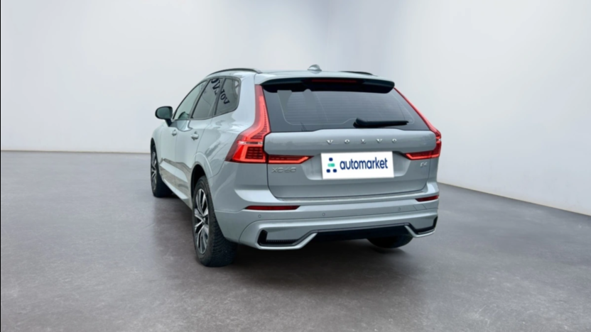 VOLVO XC60 XC60 B4 D Plus Dark aut