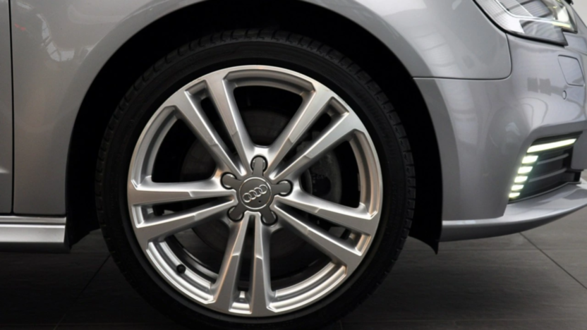 AUDI A3 A3 1.4 TFSI e-tron Sport S tronic