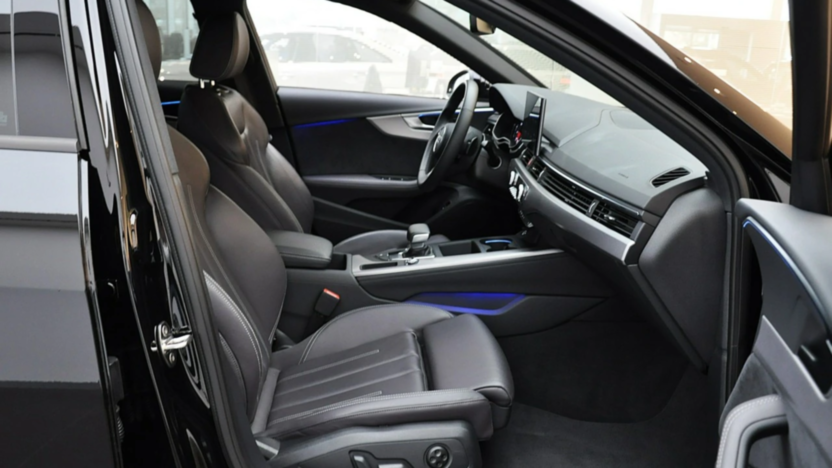 AUDI A4 A4 30 TDI mHEV Advanced S tronic