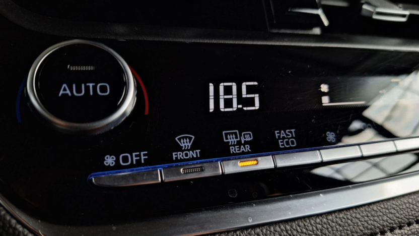 TOYOTA Corolla Corolla 1.5 Comfort