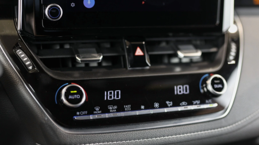 TOYOTA Corolla Corolla 1.8 Hybrid Comfort