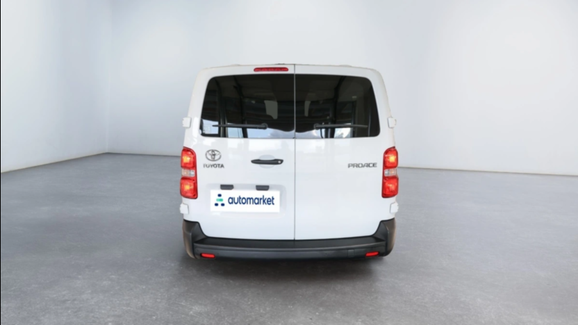 TOYOTA Proace Proace Kombi 2.0 D-4D Long 2,8t