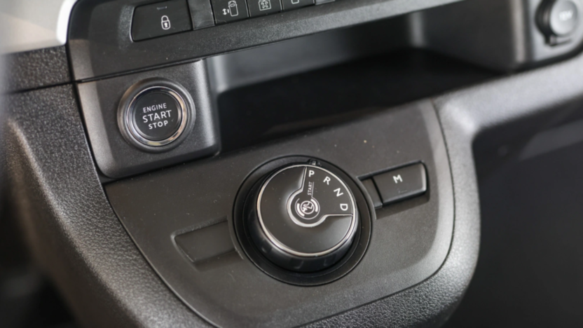 TOYOTA Proace Verso Proace Verso 2.0 D4-D Long VIP Aut.