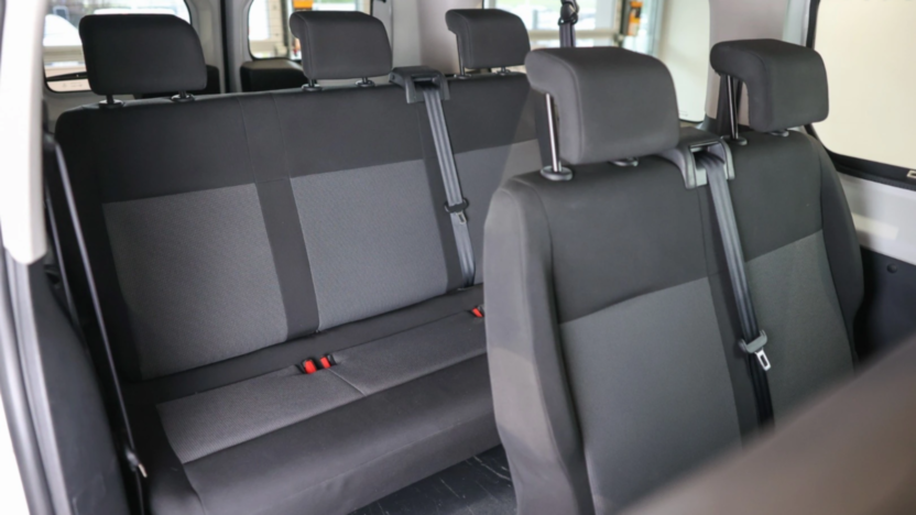 TOYOTA Proace Proace Kombi 2.0 D-4D Long 2,8t