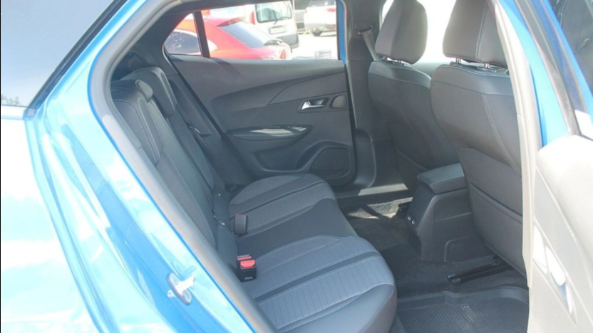 PEUGEOT 2008 2008 1.2 PureTech Allure Pack S&S EAT8