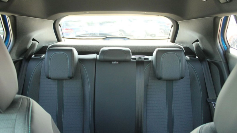 PEUGEOT 2008 2008 1.2 PureTech Allure Pack S&S EAT8