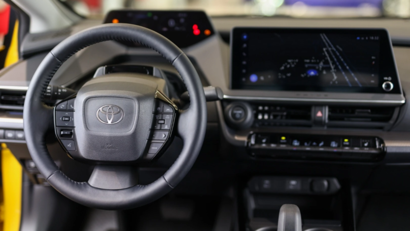 TOYOTA Prius Prius Plug-in 2.0 Hybrid Prestige