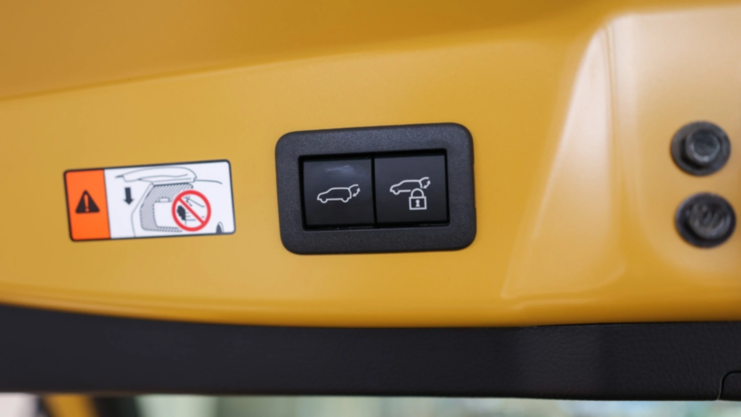 TOYOTA Prius Prius Plug-in 2.0 Hybrid Prestige