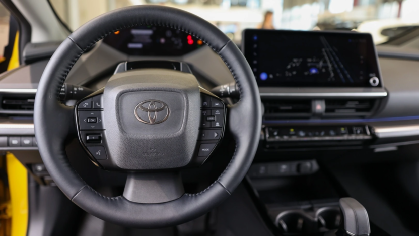 TOYOTA Prius Prius Plug-in 2.0 Hybrid Prestige