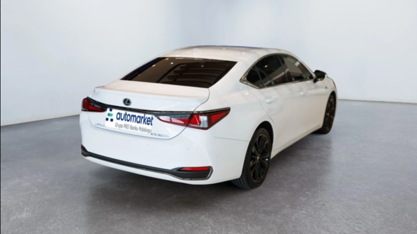 LEXUS ES ES 300h F Sport Design