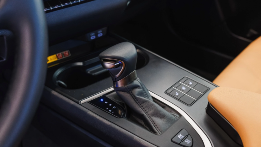 LEXUS UX UX 250h GPF F Sport Design+ 2WD