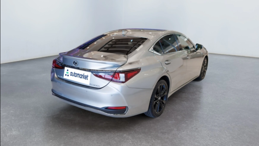 LEXUS ES ES 300h F Sport Design