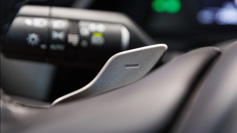 LEXUS ES ES 300h F Sport Design