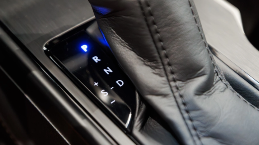 LEXUS ES ES 300h F Sport Design