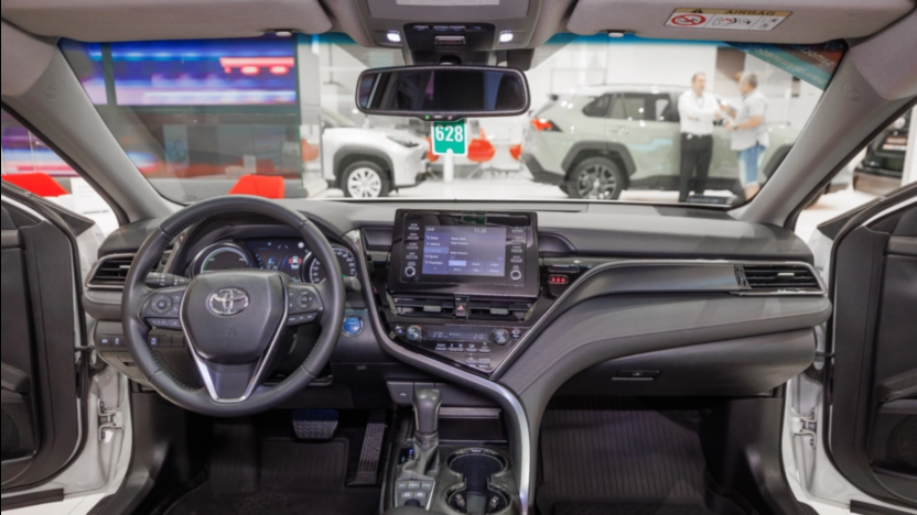 TOYOTA Camry Camry 2.5 Hybrid Comfort CVT