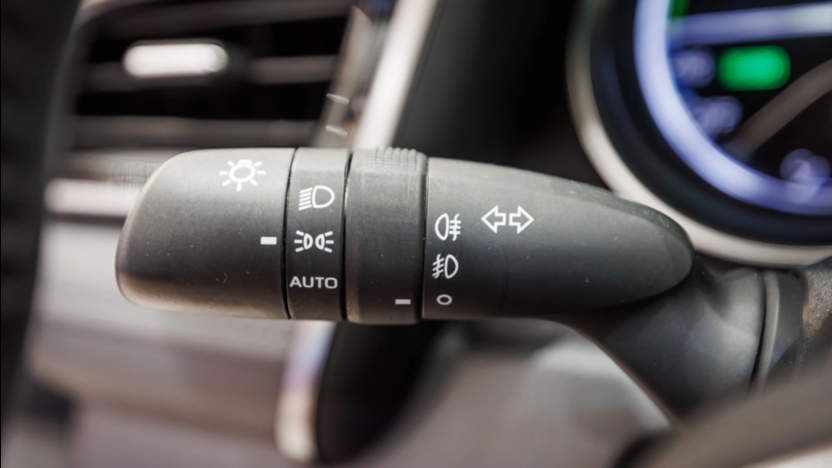 TOYOTA Camry Camry 2.5 Hybrid Comfort CVT