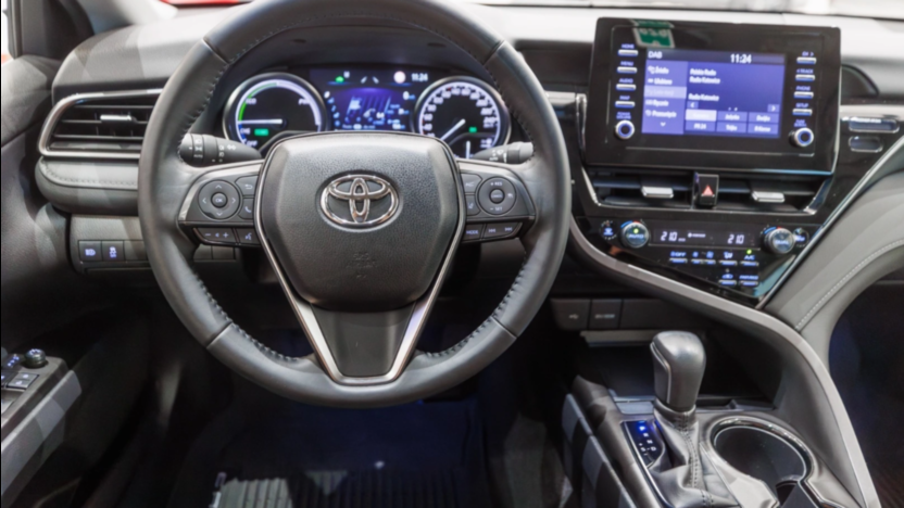 TOYOTA Camry Camry 2.5 Hybrid Comfort CVT