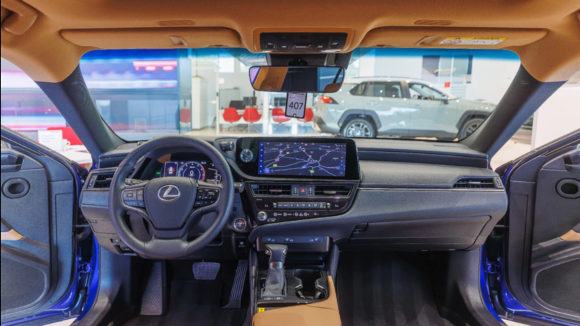 LEXUS ES ES 300h F Sport Design