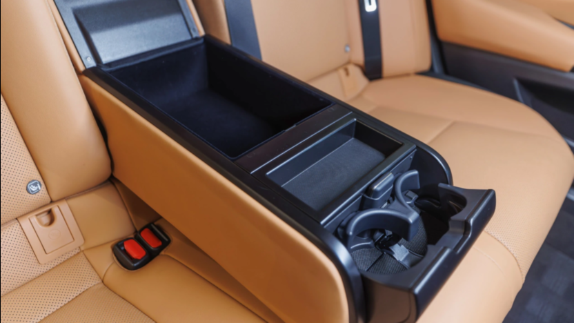 LEXUS ES ES 300h F Sport Design