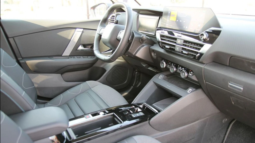 CITROEN C4 X C4 X 1.2 PureTech Max S&S EAT8