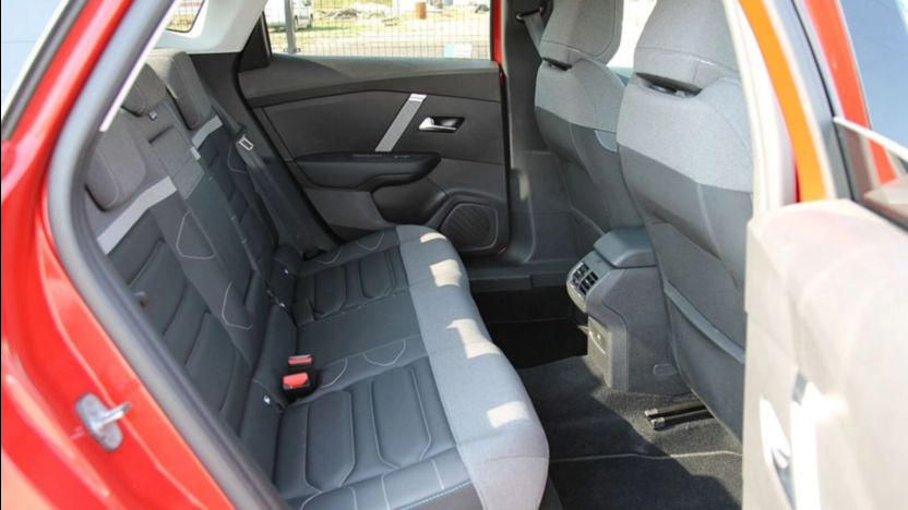 CITROEN C4 X C4 X 1.2 PureTech Max S&S EAT8